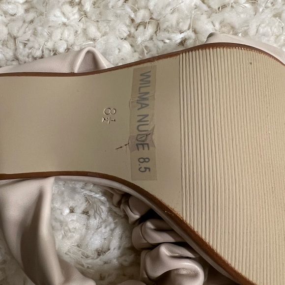 Vici Wilma Square Toe Heels size 8.5 - Picture 3 of 4